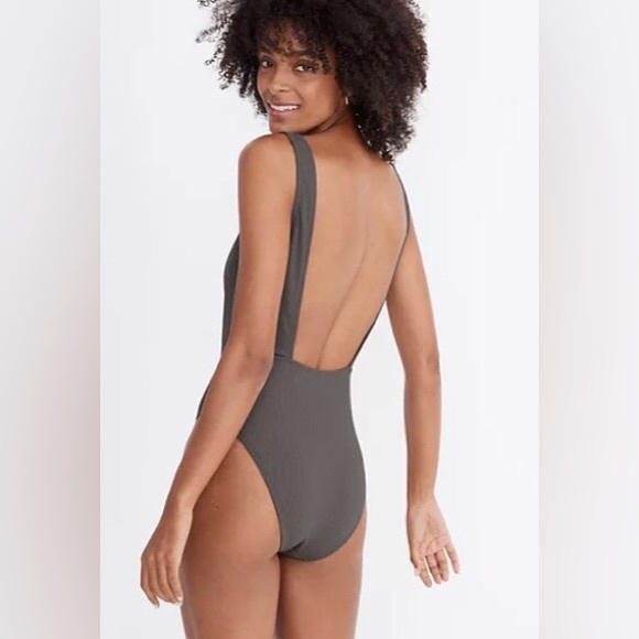 Madewell Second Wave Square Neck Tank swimsuit size M faded palm 🎉Host Pick🎉 - Picture 4 of 10